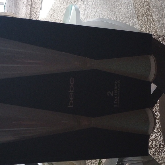 Champagne flutes - Picture 2 of 3